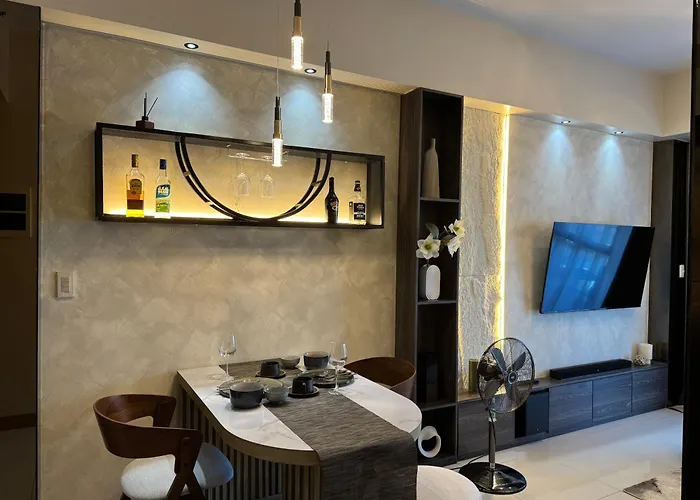 Landscape View And Sea View 1br Near Airport Aparthotel 4*