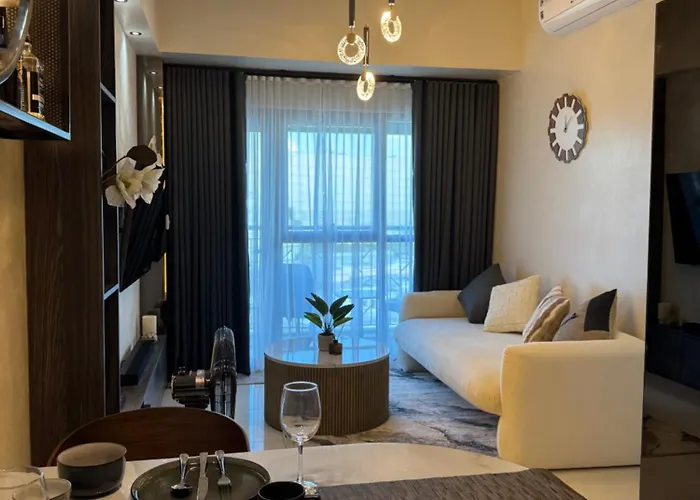 Landscape View And Sea View 1br Near Airport 4*